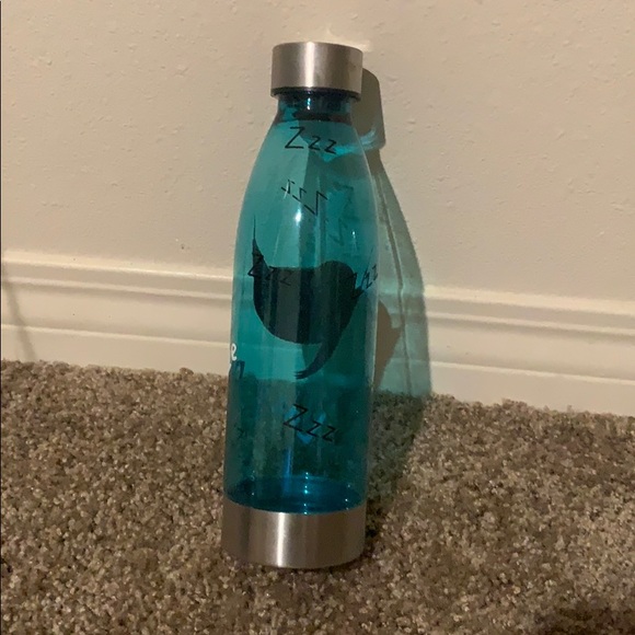22oz SLOTH “LAZY DAZE” plastic blue water bottle - Picture 4 of 5